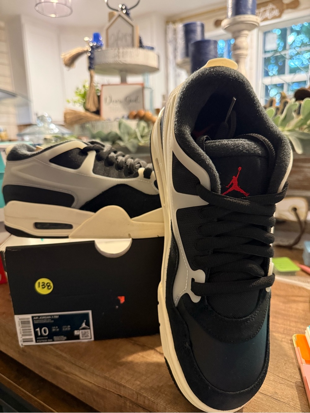 Jordan Black, Cream & Red Retro Low-Top Sneakers